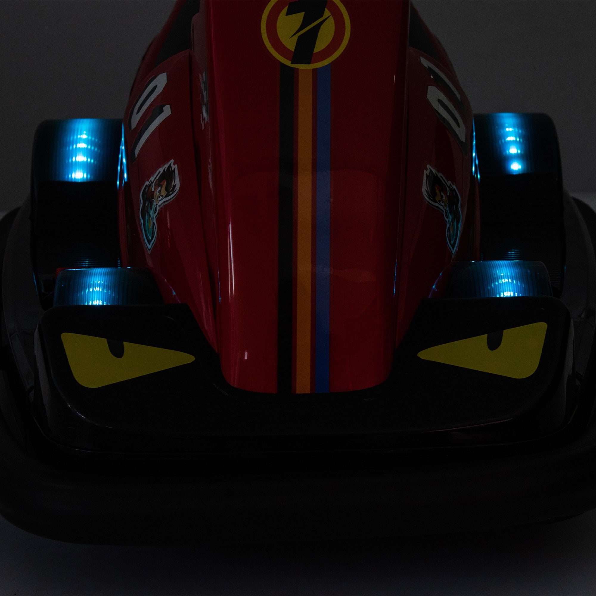 12V Kids Ride On Motor Bumper Car, 360° Rotating, Sound Effects & Lights, Four-Wheel Waterfall Light, Cute Design for Kids Aged 3-5