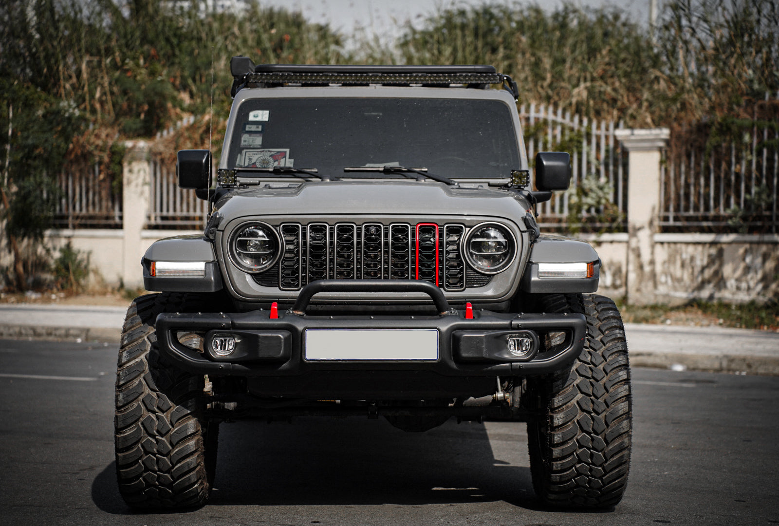 Front Mesh Grille Grid Grill for 2018-2024 Jeep Wrangler Rubicon Sahara Sport JL/JT Grill With Camera Hole Black Plastic