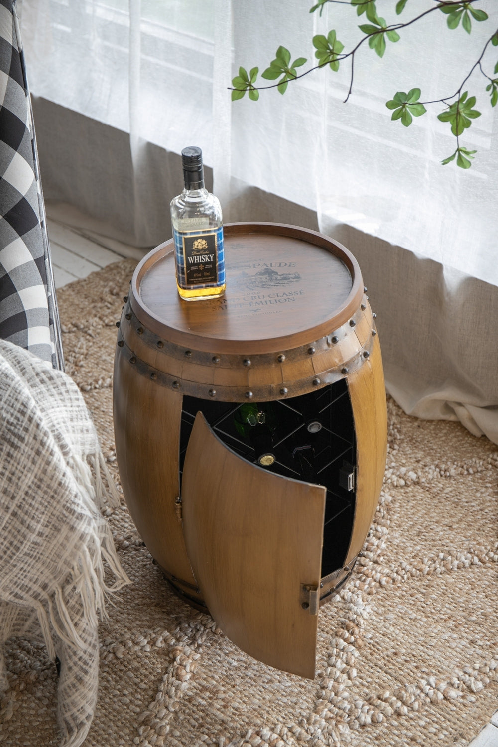 20.5x20.5x24' Drum Side Table